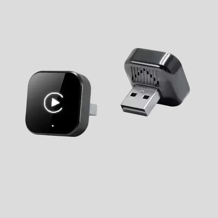 Driver using CarMind USB wireless Apple CarPlay adapter